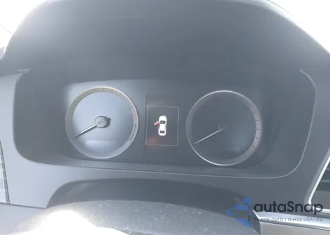 2015 Hyundai Sonata Limited z USA, uszkodzony, nr VIN 5NPE34AF4FH141236